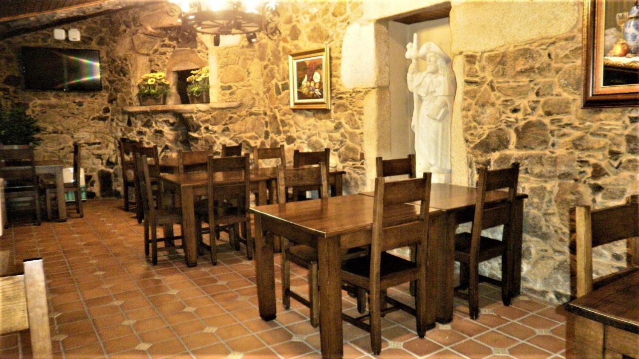 Casa De Los Somoza เมลิเด ภายนอก รูปภาพ